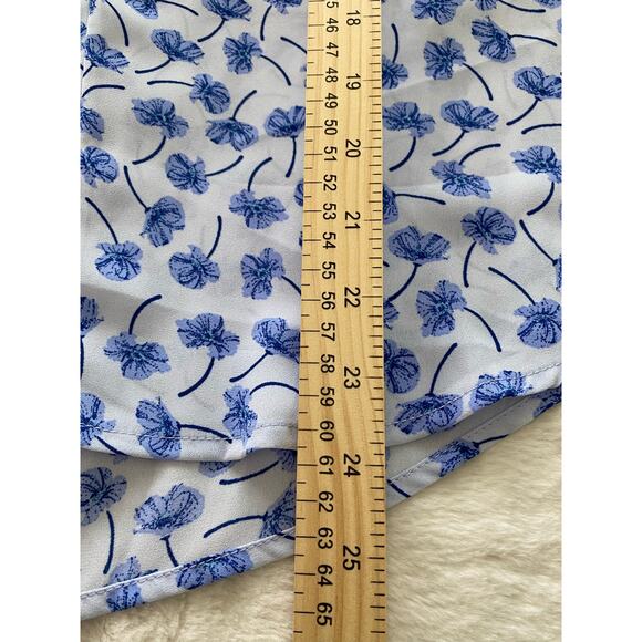 Paper Moon Blue Floral Women’s Top - Picture 7 of 7